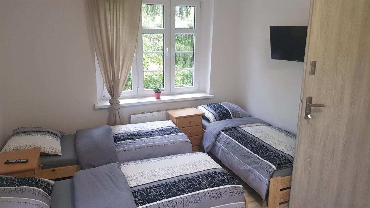Apartamenty Mila Zabrze Pokoj fotografie